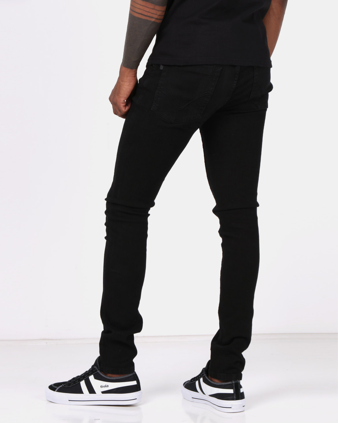 Kangol Declan Slim Fit Jeans Black | Zando