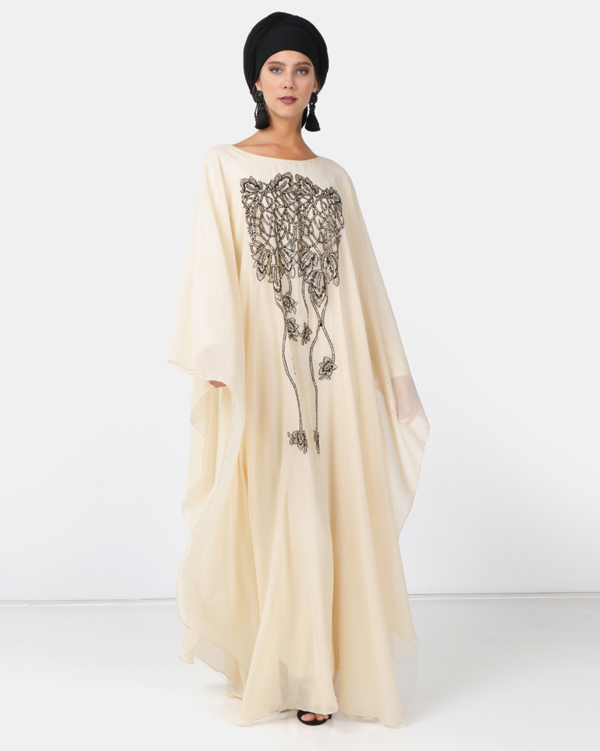 Mishah Embellished Flowy Abaya | Zando