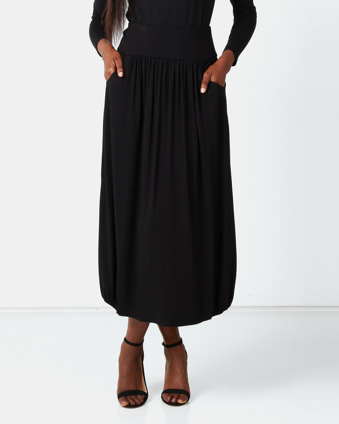 Queenspark Private Label Pocket Detail Knitted Long Skirt Black | Zando