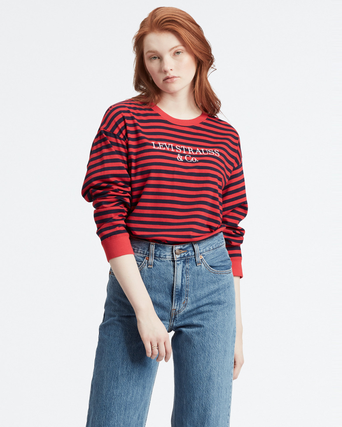 Levi’s ® Long Sleeve Graphic Tee Red | Levi
