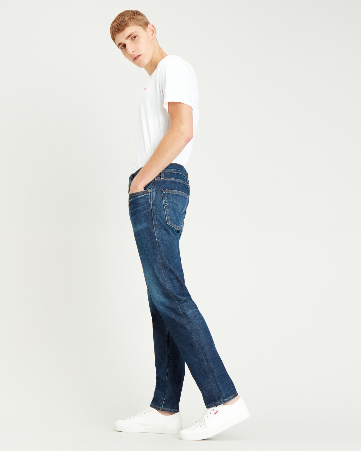 Levi’s® Made & Crafted® 502 Taper Fit Selvedge Jeans | Levi