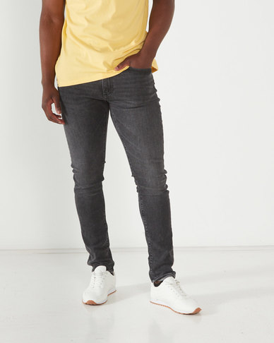 Levi's® Men's Skinny Tapered Fit Jeans