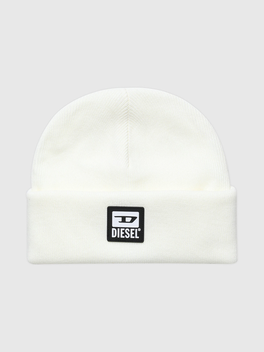 Ribbed beanie with PVC patch