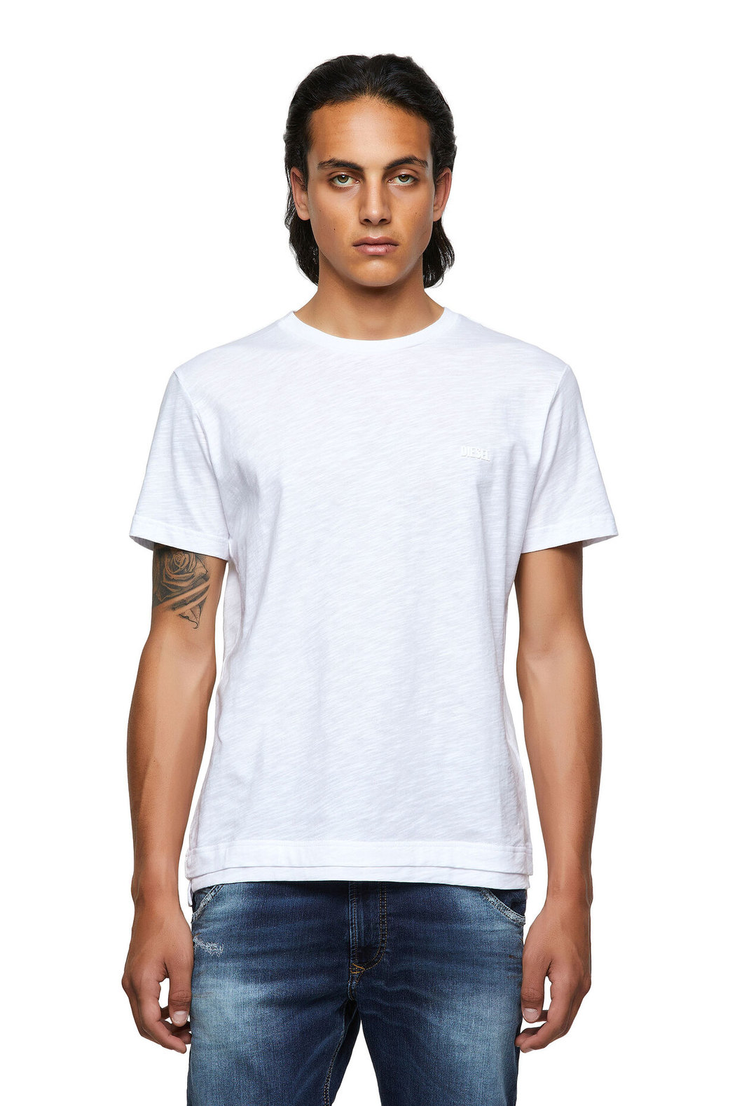 T-shirt with double hem