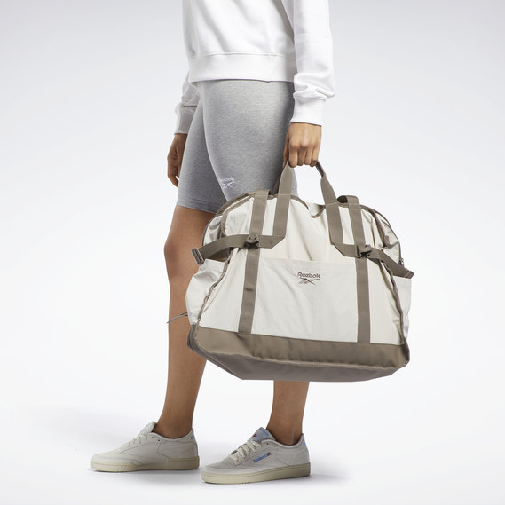 Classics Tailored Packable Grip Bag