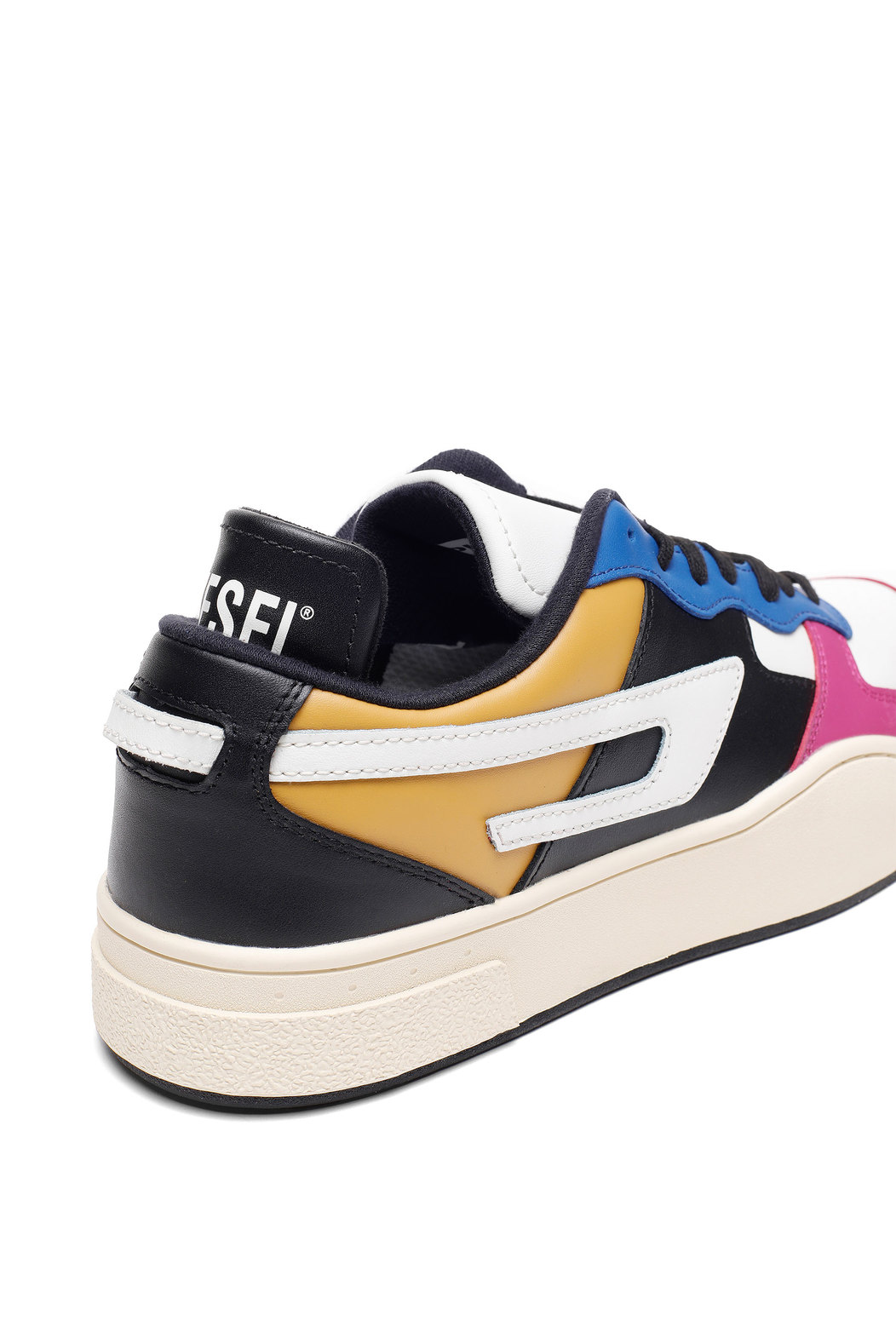 Leather Low-Top Sneakers With D Logo