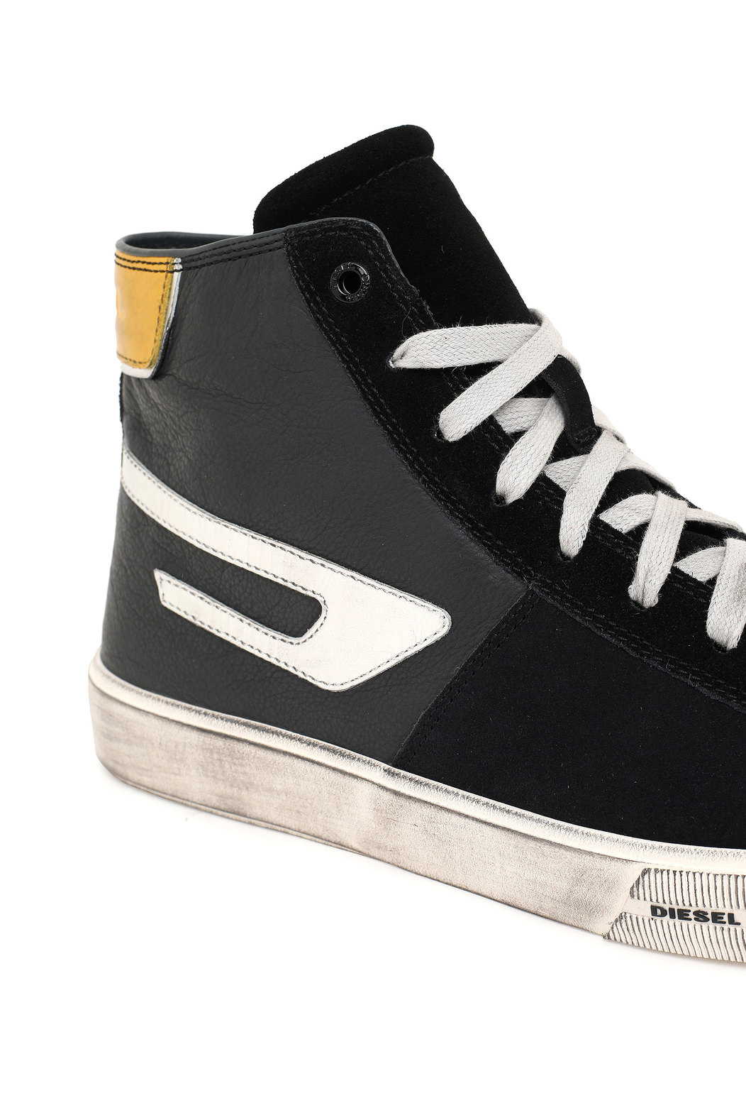 High-Top Sneakers With Metallic D Logo