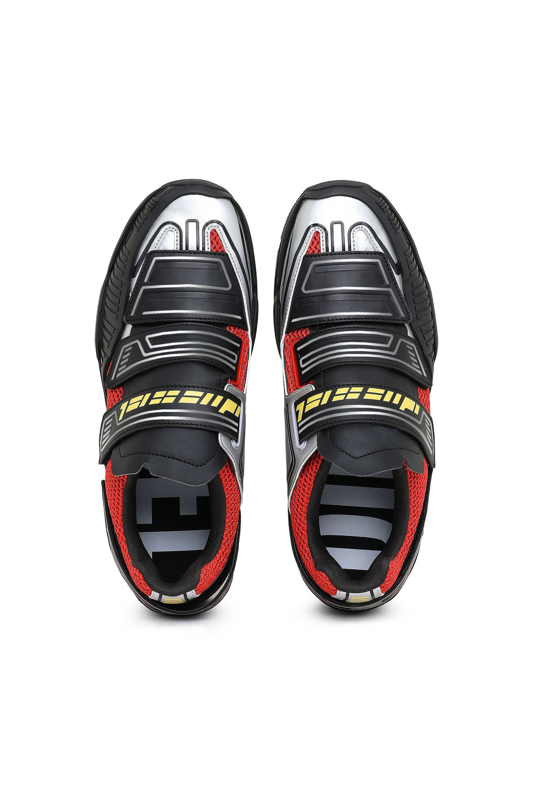 Velcro sneakers with racing graphics
