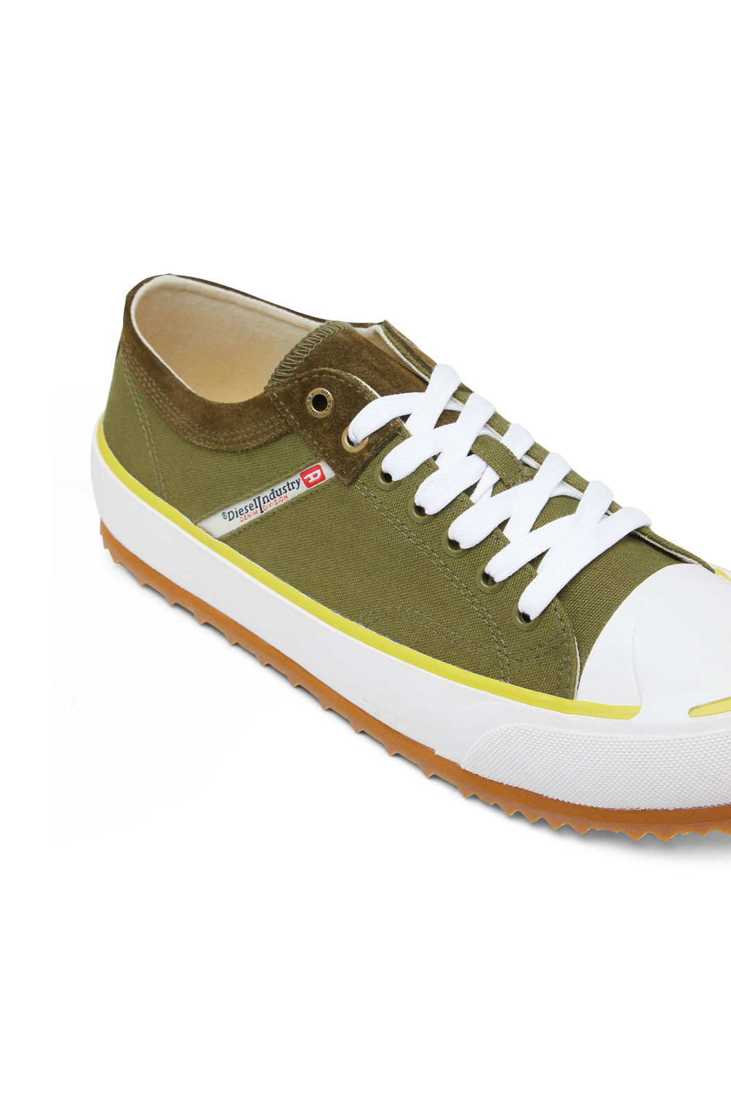 Low-top sneakers in washed canvas