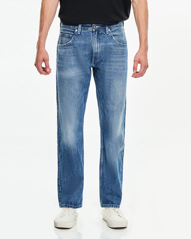 Levi’s® Silvertab™ Straight Fit Jeans