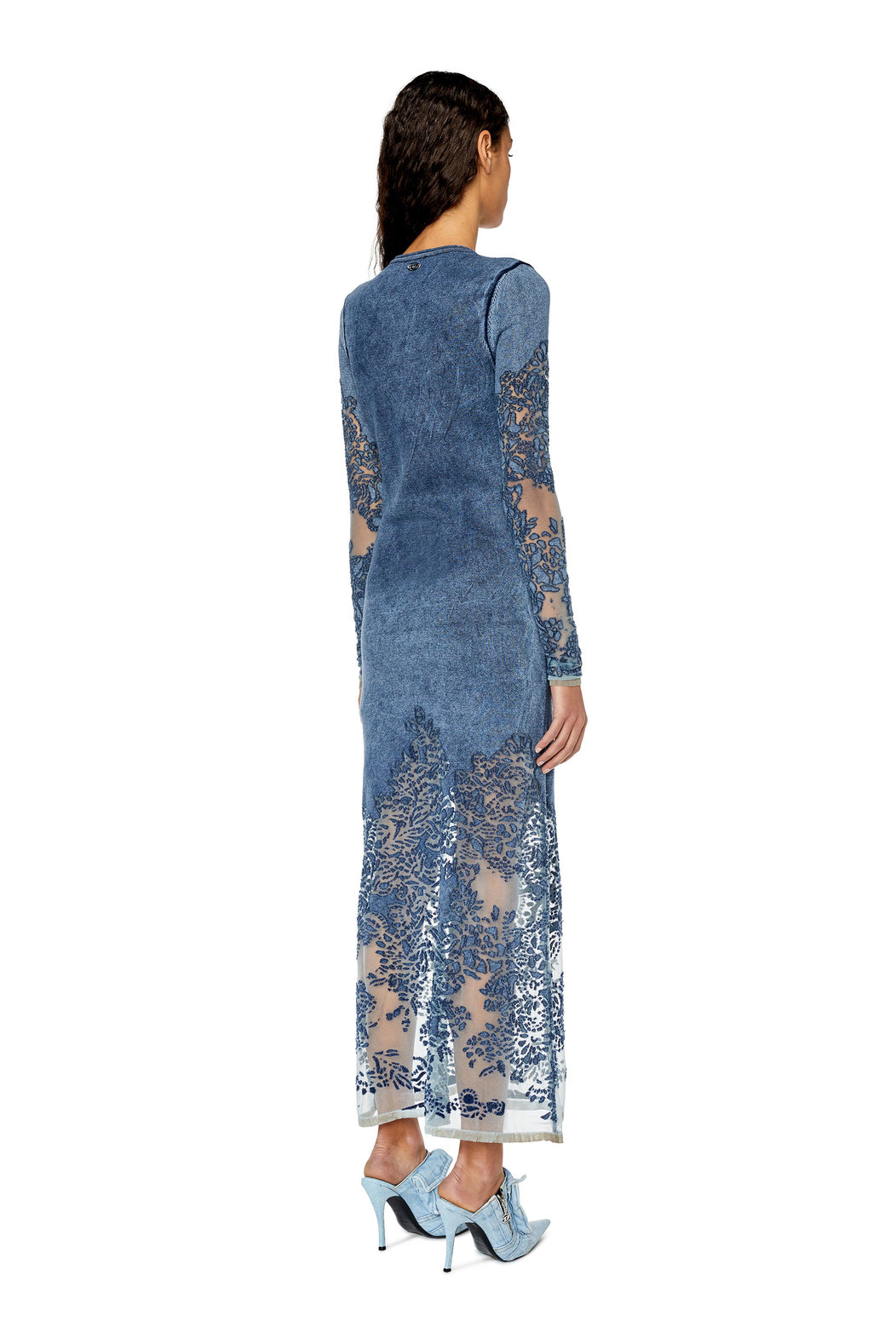 Long V-neck dress with burnout pattern