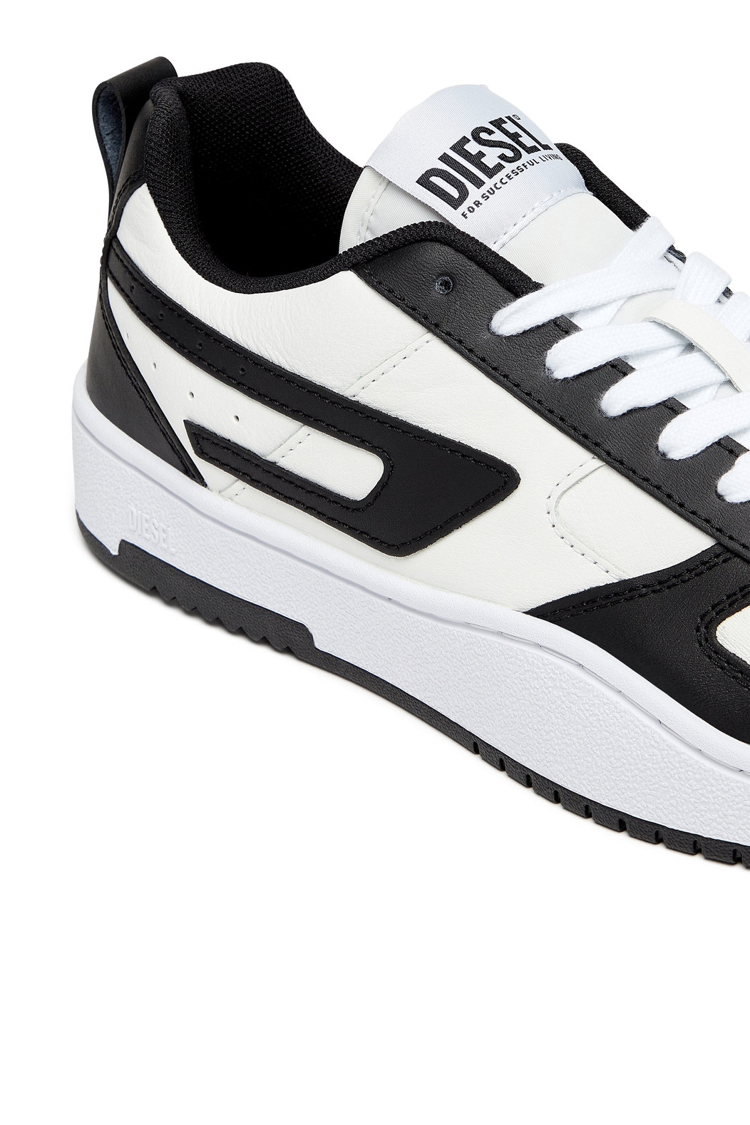 S-Ukiyo V2 Low - Low-top sneakers with D branding