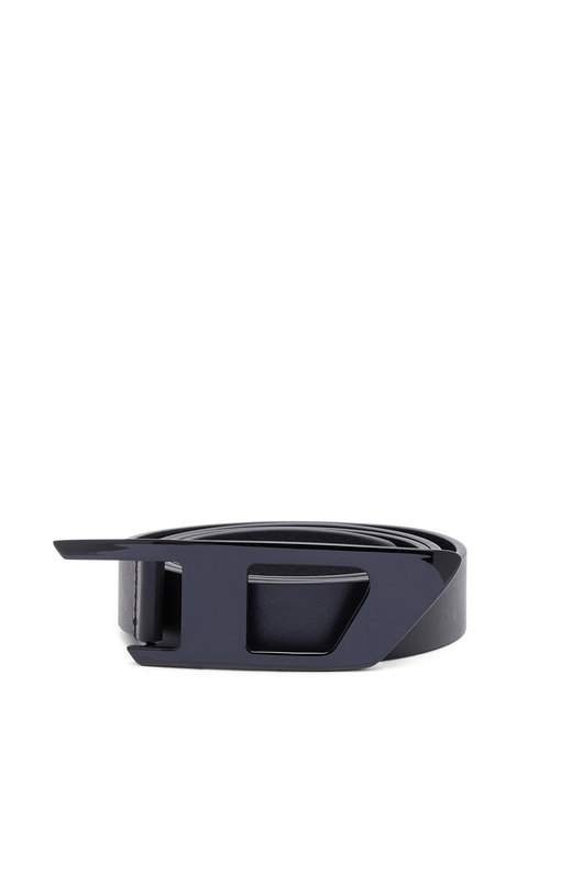 Slim leather belt with D buckle