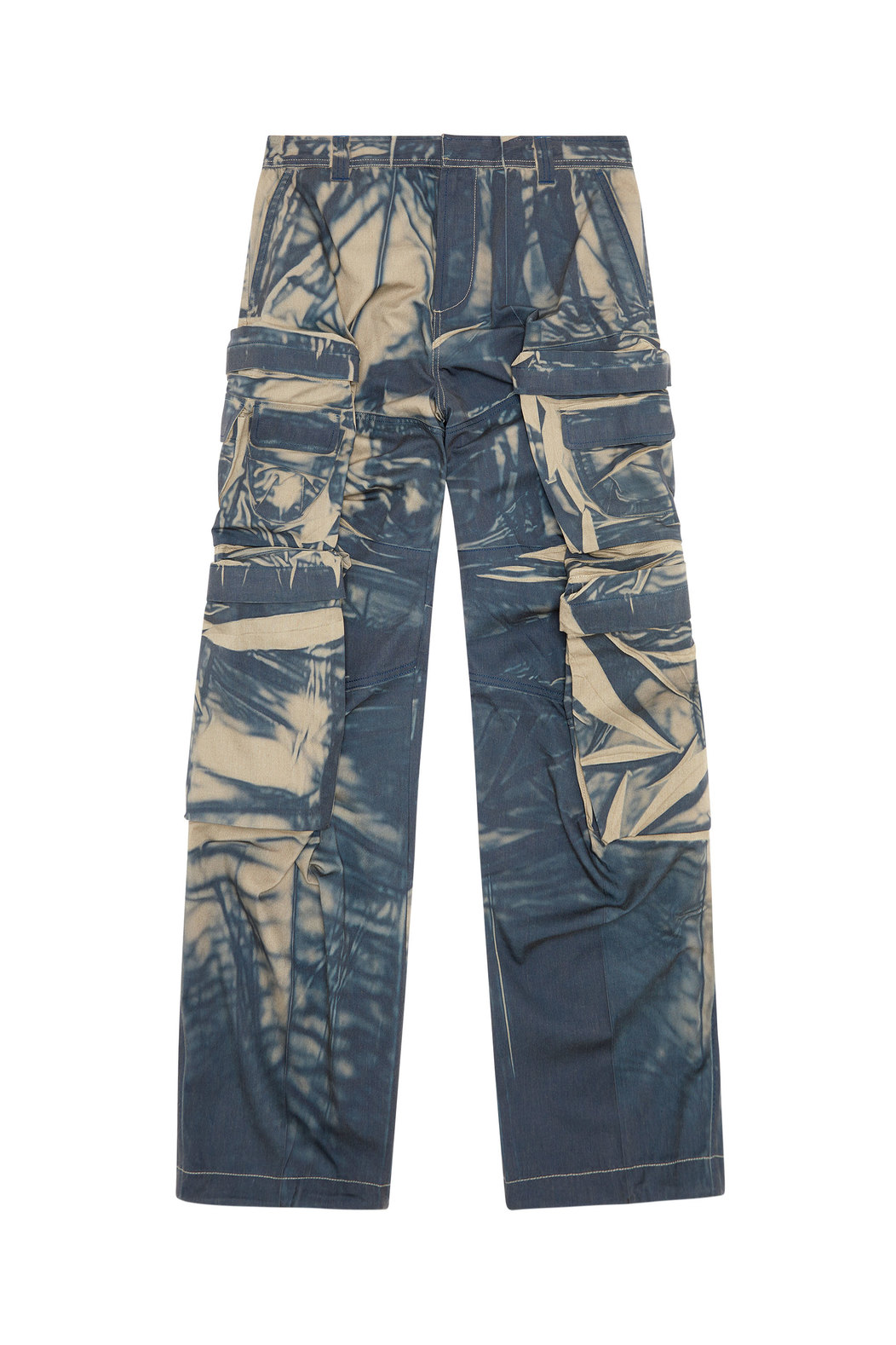 Cargo pants with creased-effect print